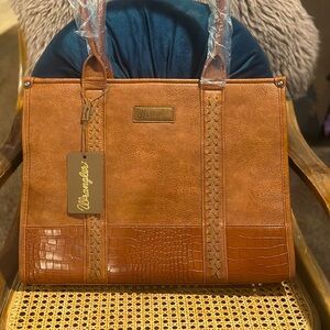 *NEW* Large Wrangler Handbag